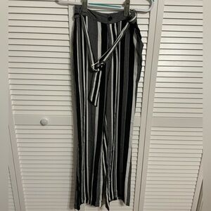 NWT Esqualo Black Stripe Pants Size 6